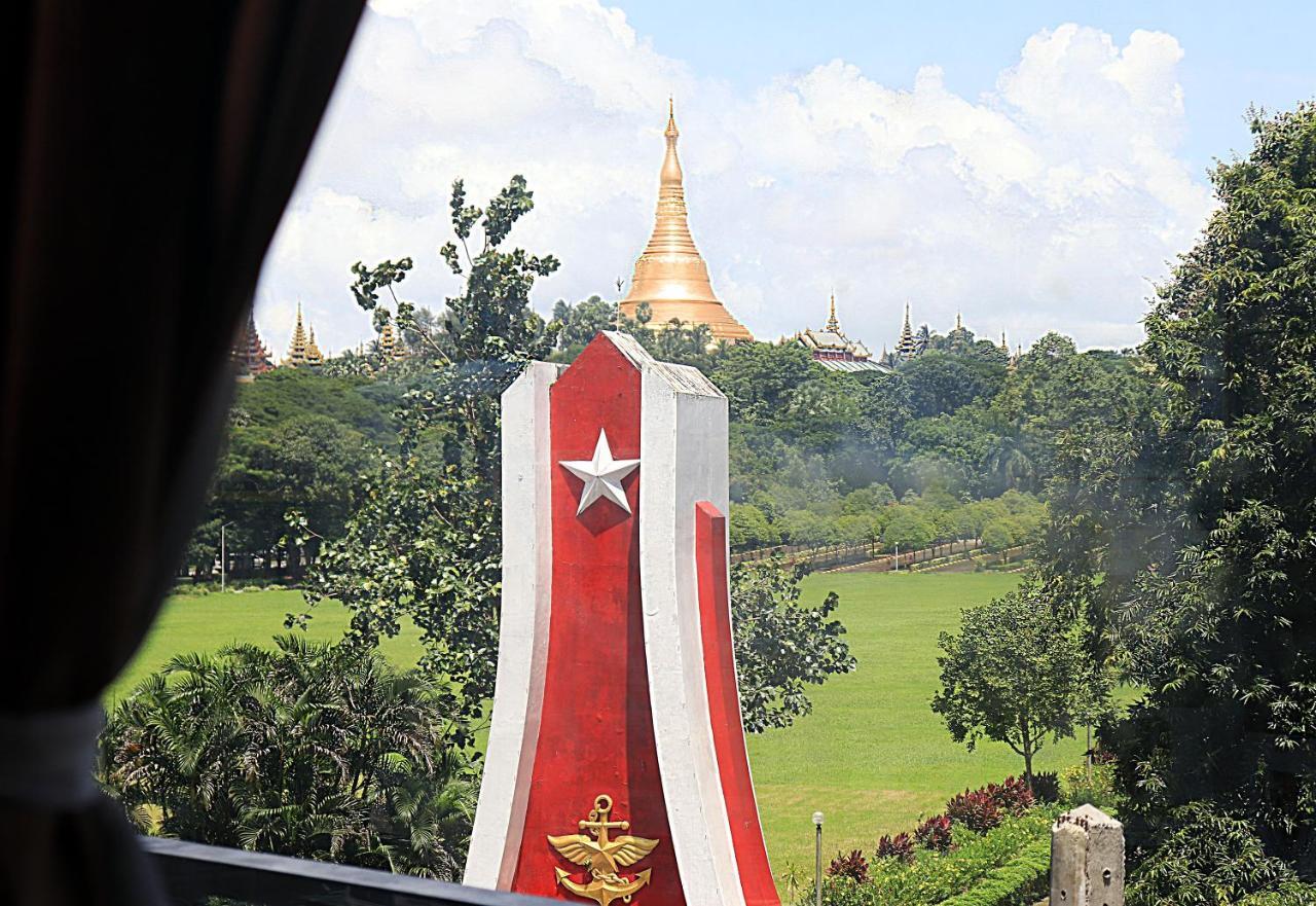 My Hotel Myanmar Yangón Exterior foto